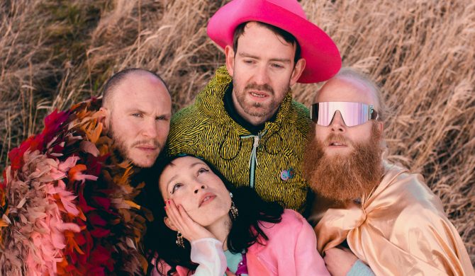 Little Dragon zapowiadają album „New Me, Same Us”. Nowy singiel już dostępny