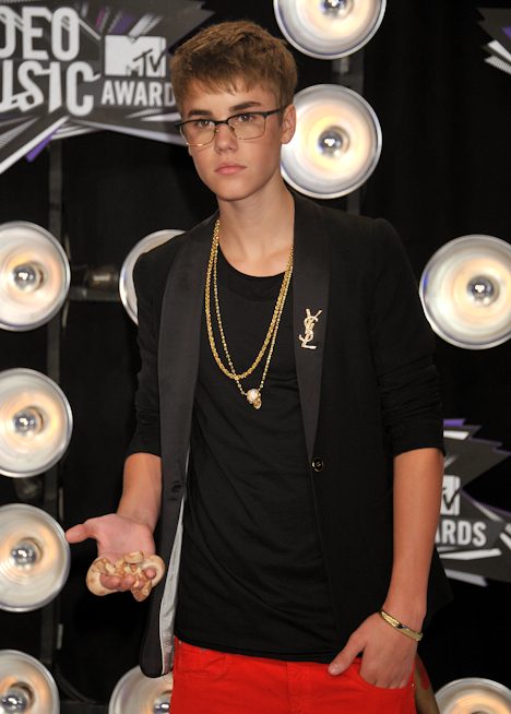 2011 MTV Video Music Awards - Arrivals