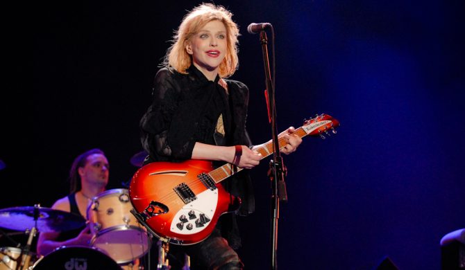 Courtney Love na liście Jeffreya Epsteina. „Mam nadzieję, że smaży się w piekle” – odpowiada wokalistka