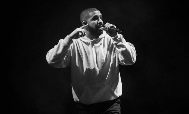 Drake dissuje Joe Buddena w nowym kawałku Frencha Montany