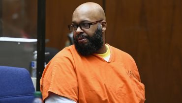 Suge Knight atakuje Jaya-Z, Snoop Dogga i innych za zachowanie po aresztowaniu Diddy’ego