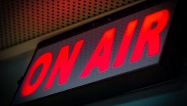 OFF Radio Kraków zwolniło dziennikarzy, zastępując ich AI. W sieci oburzenie