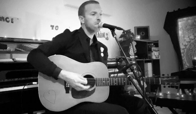 Chris Martin z Coldplay z nietypowym występem w Saturday Night Live