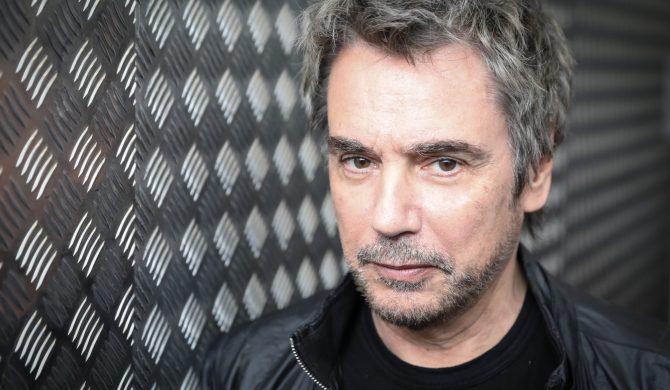 Jean-Michel Jarre zapowiada spektakularny koncert sylwestrowy w wirtualnej katedrze Notre-Dame