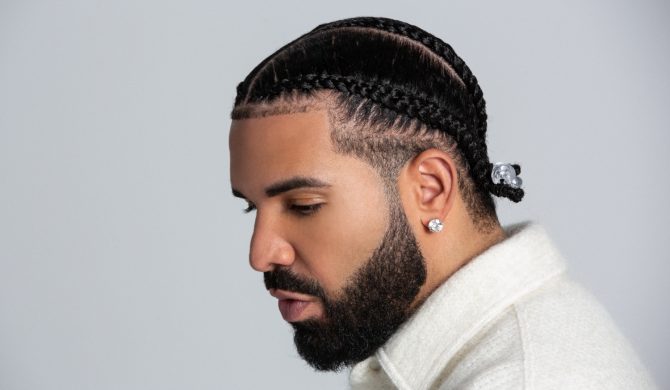 Drake zaskoczył nietypowym wydawnictwem. „Nie wiem, czy kiedykolwiek chciałem, żeby ludzie kupili coś mojego bardziej niż to”