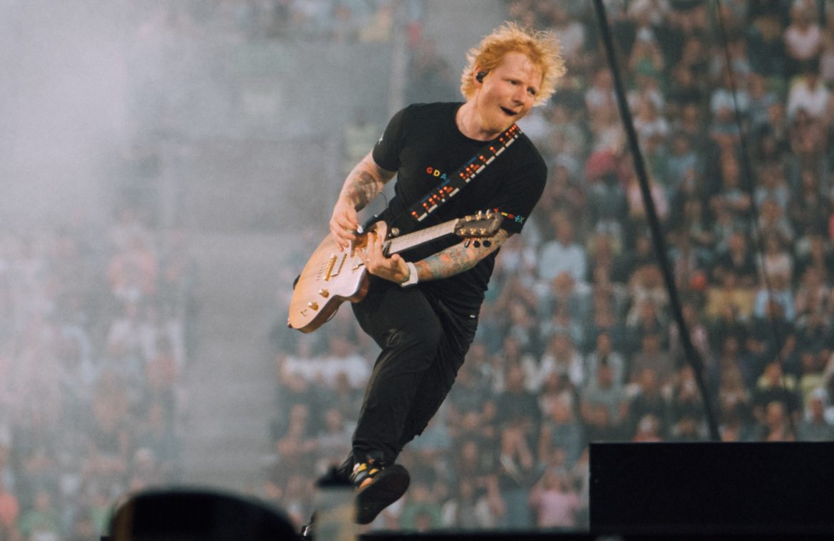 Ed Sheeran w koszulce polskiego zespołu