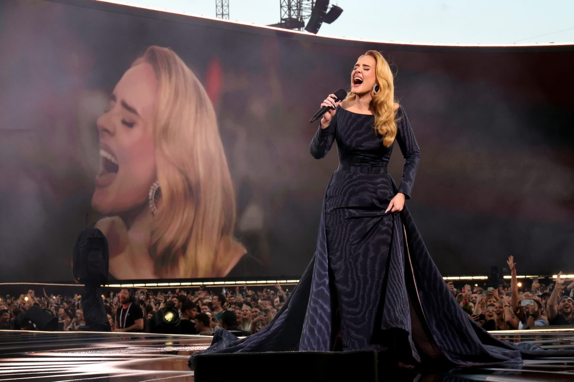 Co stanie się z obiektem, na którym koncertuje teraz Adele? Dostaniemy pierwszy przenośny stadion w historii?