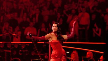 Dua Lipa prezentuje koncertowy album z Royal Albert Hall