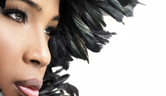 Macy Gray na czerwiec