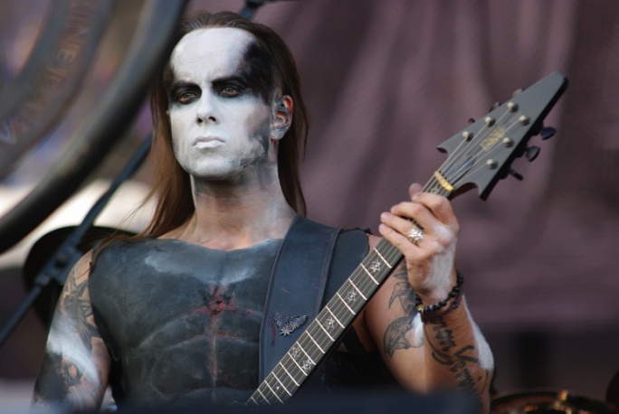 Nergal: najnowszy raport ze szpitala