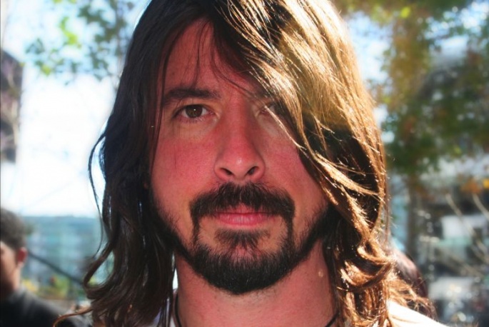 Grohl zagrał hit Nirvany po siedemnastu latach