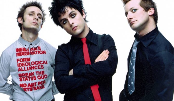 Green Day relacjonują ze studia