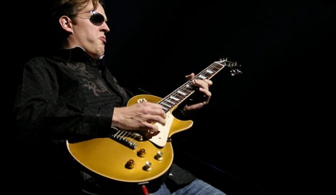 Joe Bonamassa akustycznie