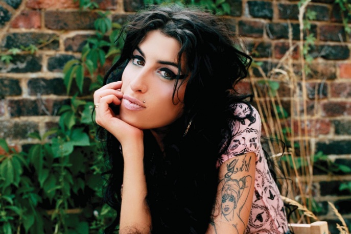 Amy Winehouse Na Stałe Na Karaibach