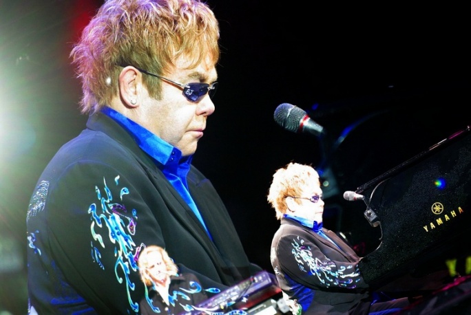 Elton John krytykuje Madonnę