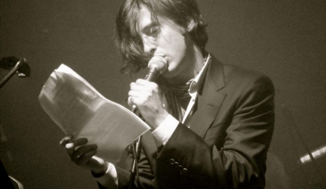 Carl Barat otrzyma doktorat