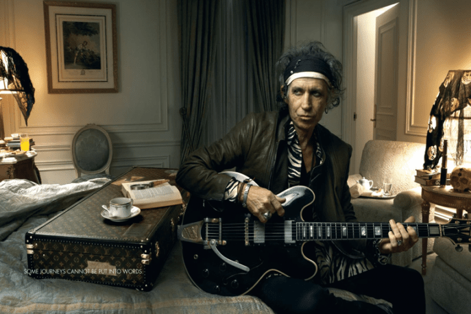 Keith Richards ślęczy nad autobiografią