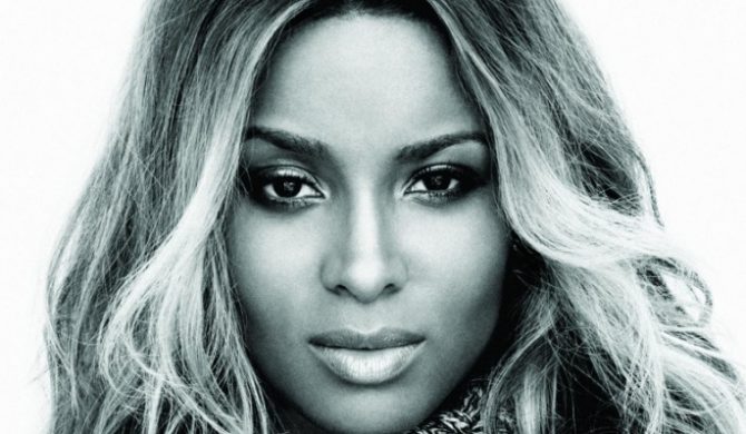 Ciara feat. Nicki Minaj – „I`m Out” (Lyric Video)