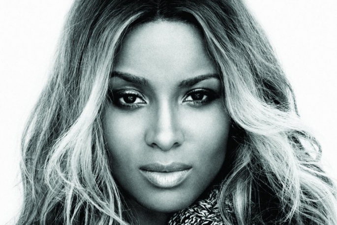 Ciara feat. Nicki Minaj – „I`m Out” (Lyric Video)