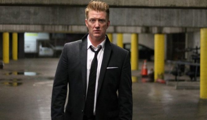 Queens Of The Stone Age – „Smooth Sailing” (wideo)