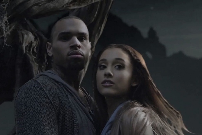 Chris Brown Ariana Grande prezentują „Don’t Be Gone Too Long” (wideo)