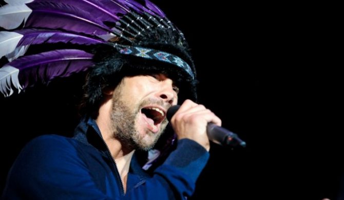 Szykujcie pióropusze. Jamiroquai w Polsce