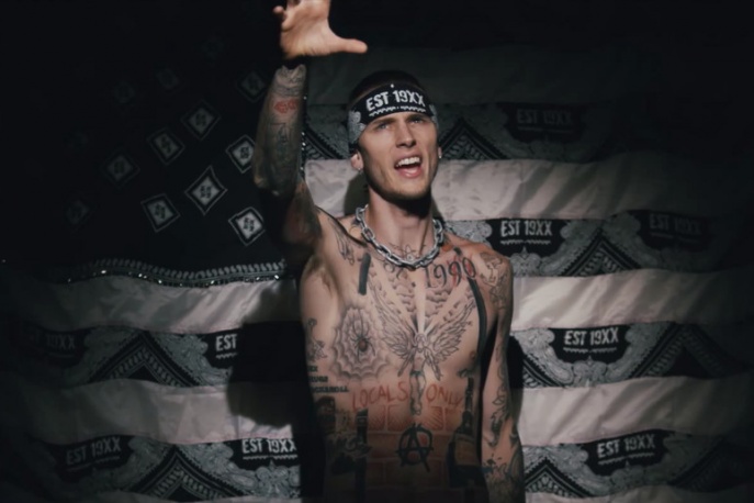 Machine Gun Kelly – „Raise the Flag” (wideo)