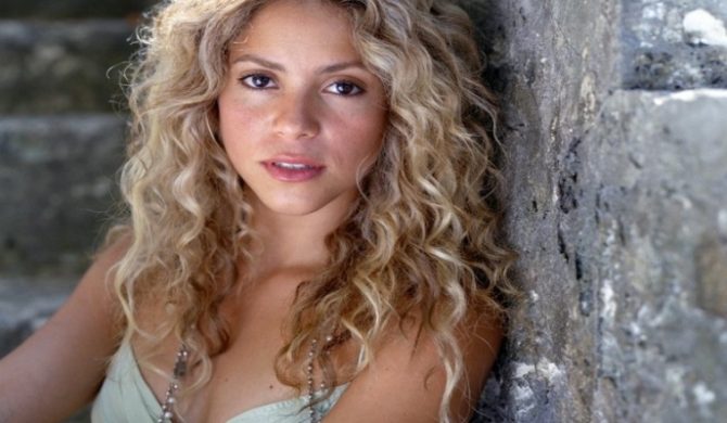 Shakira, jak koza