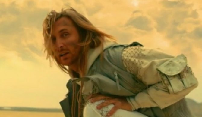 David Guetta jako Mad Max. W nowym klipie m.in. Nicki Minaj