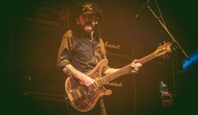 Lemmy Kilmister: „Uwielbiam dla was grać, ale nie mogę”. Motörhead przerywa kolejny koncert