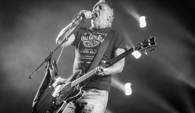 Peter Hook & The Light w Warszawie – niezbędnik koncertowy