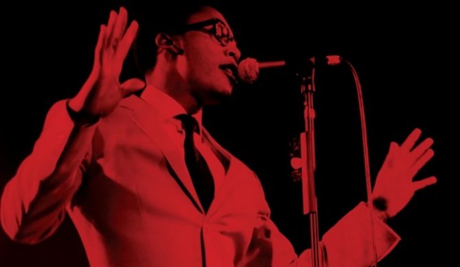 Klip na dzień: Raphael Saadiq – „Staying In Love”