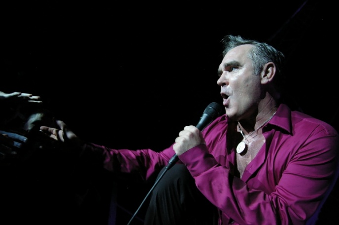 Morrissey przeprasza za „Swords”