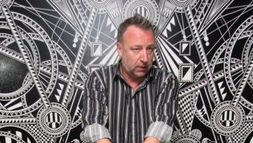 Peter Hook zagra Joy Division