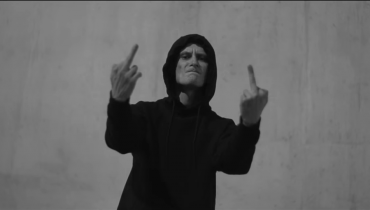 Kali promuje konceptualny album. Jest nowy teledysk