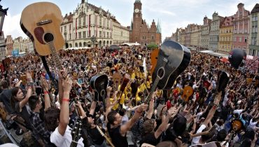 Gitarowy Rekord Guinnessa pobity. Wrocław ponownie najlepszy na świecie