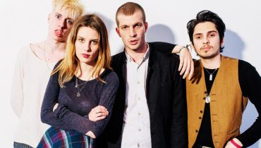 Wiemy, kto wystąpi przed Wolf Alice