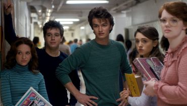 Steve ze „Stranger Things” ma własny zespół, w dodatku bardzo dobry