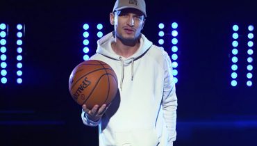 Dwa Sławy, Kuban i Mielzky promują grę „NBA 2K17” (wideo)