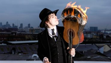 Pete Doherty zapowiada solówkę. Jest pierwszy singiel (audio)