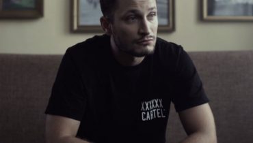 Dwa Sławy z nowym klipem. Płyta w drodze