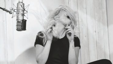Nowa płyta Lady Gagi już w sklepach