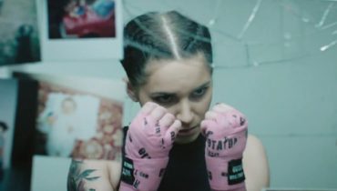 Ewelina Lisowska radzi: „Zrób to!” – nowy klip już w sieci