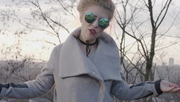 Sylwia Dynek w nowym klipie Dixon37