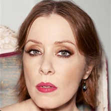 SUZANNE VEGA