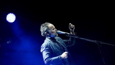 Artur Rojek z klipem do „Lekkości”