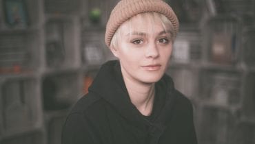 Rosalie. zaprasza za kulisy płyty „Flashback”
