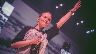 Prosto świętuje 10-lecie „Czystej brudnej prawdy” Sokoła i Marysi Starosty