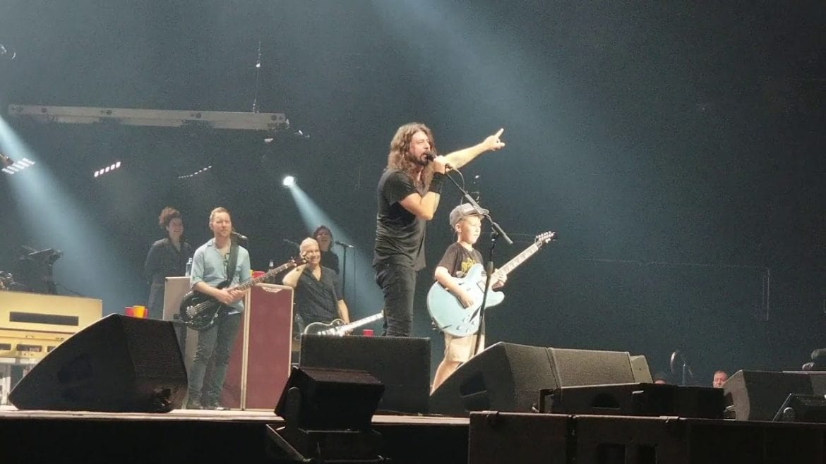 10-latek wystąpił z Foo Fighters i podbił serca fanów