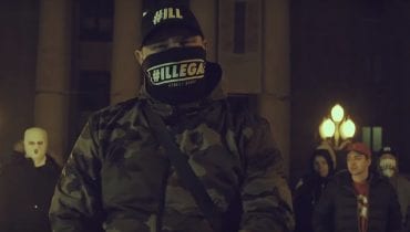 Kafar dissuje Białasa